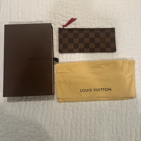 NIB Louis Vuitton Damier Ebene Felicie Chain Wallet Zippered Insert - Picture 3 of 4